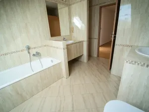 Prodej bytu 5+kk, Roztoky, Borkovského, 205 m2