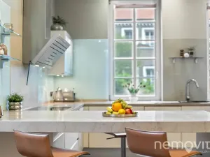 Prodej vily, Praha - Dejvice, V Šáreckém údolí, 459 m2