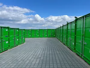 Pronájem skladu, Střelice, 14 m2