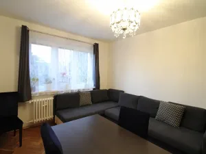 Prodej bytu 3+1, Karlovy Vary, Krymská, 68 m2