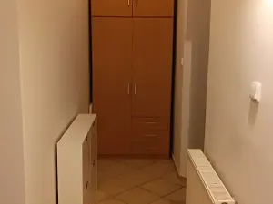 Pronájem bytu 3+kk, Praha - Kobylisy, Bořanovická, 50 m2