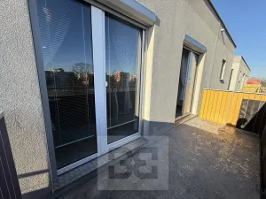 Pronájem bytu 2+kk, České Budějovice, Husova tř., 53 m2