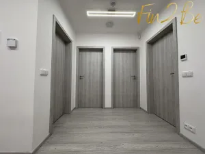 Pronájem rodinného domu, Praha, 105 m2