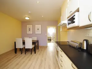 Pronájem bytu 3+1, Praha - Vinohrady, Máchova, 100 m2