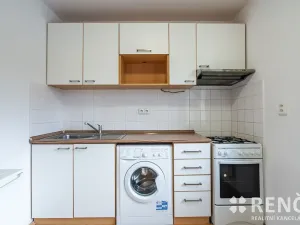 Pronájem bytu 1+1, Brno, Sibiřská, 29 m2