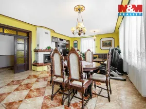 Prodej atypického bytu, Březová, Smetanova, 177 m2