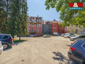 Prodej bytu 3+1, Cheb, Cechovní, 130 m2