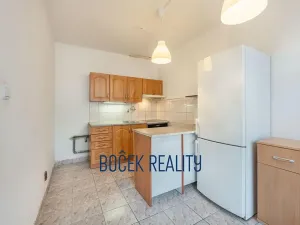 Prodej bytu 3+1, Komárov, Mládežnická, 65 m2