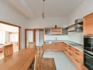 Pronájem bytu 3+kk, Praha - Smíchov, Štefánikova, 121 m2