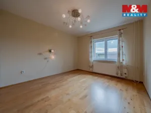 Prodej rodinného domu, Dolní Lhota, Lomená, 315 m2