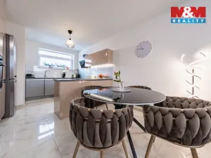 Prodej bytu 4+kk, Kostelec nad Černými lesy - Kostelec nad Černými Lesy, Pražská, 93 m2