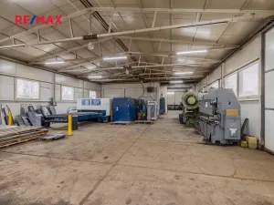 Prodej výrobních prostor, Neuměř, 405 m2