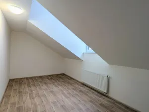 Pronájem bytu 2+kk, Peruc, U Koupaliště, 59 m2