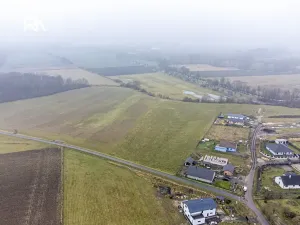 Prodej pozemku pro bydlení, Uhersko, 1000 m2