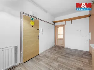 Prodej bytu 3+1, Děčín - Děčín II-Nové Město, Kamenická, 45 m2