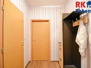 Pronájem bytu 2+kk, Šestajovice, Komenského, 46 m2