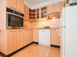 Pronájem bytu 3+1, Praha - Krč, Sládkovičova, 57 m2