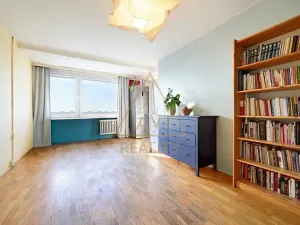 Prodej bytu 3+1, Praha - Prosek, Vysočanská, 74 m2