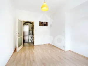 Prodej bytu 2+kk, Praha - Střešovice, Za Hládkovem, 47 m2
