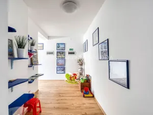 Prodej ubytování, Batelov, Třešťská, 490 m2