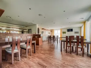 Prodej činžovního domu, Rosovice, 900 m2