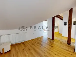 Prodej rodinného domu, Roudné, 265 m2