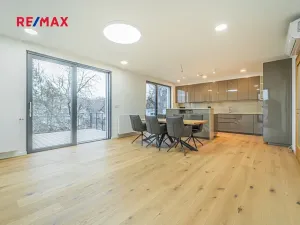 Pronájem bytu 3+kk, Praha - Kunratice, Děbolínská, 92 m2