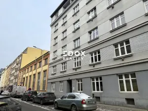 Pronájem bytu 2+kk, Praha - Holešovice, Přístavní, 41 m2
