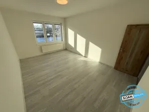 Pronájem bytu 4+kk, Opava, Kolofíkovo nábřeží, 85 m2