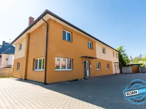 Pronájem bytu 2+kk, Opava, Krnovská, 37 m2