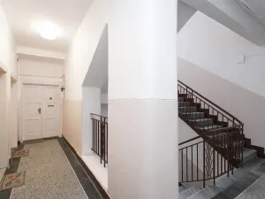 Pronájem bytu 1+kk, Praha - Libeň, Heydukova, 40 m2