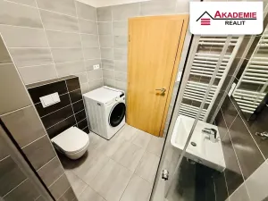 Pronájem bytu 1+kk, Brno, Listnatá, 34 m2