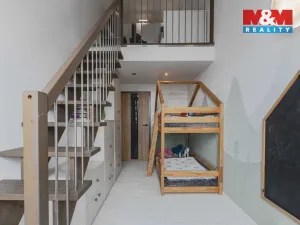 Prodej bytu 4+kk, Klatovy - Klatovy III, Husovo náměstí, 78 m2