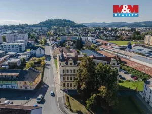 Prodej bytu 4+kk, Klatovy - Klatovy III, Husovo náměstí, 78 m2