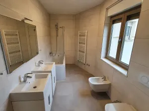 Pronájem bytu 4+kk, Pula, Chorvatsko, 165 m2