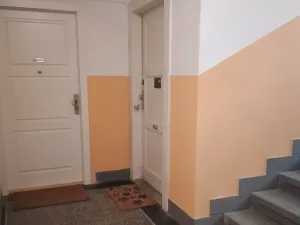 Pronájem bytu 1+1, Praha - Vršovice, Madridská, 38 m2