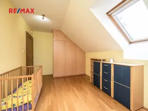 Pronájem rodinného domu, Mirošovice, Senohrabská, 150 m2