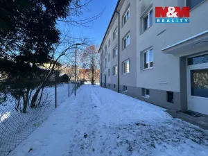 Pronájem bytu 2+1, Ústí nad Labem - Bukov, Bratří Čapků, 50 m2