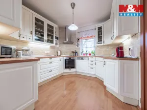 Prodej rodinného domu, Hradištko, Kersko, 160 m2