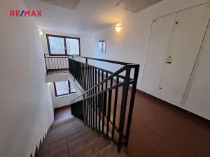 Pronájem bytu 2+kk, Hostivice, Za Mlýnem, 45 m2