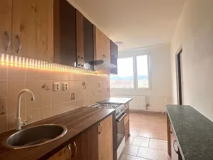 Pronájem bytu 3+1, Chomutov, Jirkovská, 63 m2