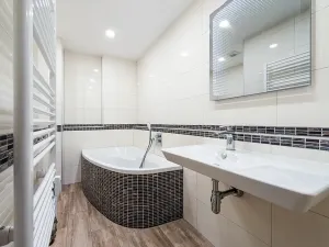 Pronájem bytu 2+1, Brno, Merhautova, 61 m2