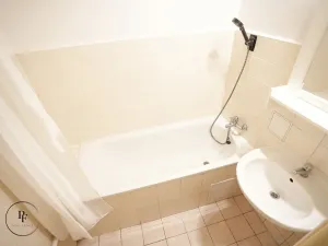 Pronájem bytu 2+1, Praha - Břevnov, Pod Drinopolem, 56 m2