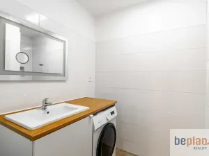 Pronájem bytu 3+1, Praha - Vršovice, Žitomírská, 78 m2