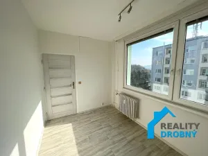 Pronájem bytu 2+1, Děčín, Severní, 50 m2