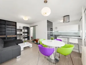 Pronájem bytu 3+kk, Praha - Žižkov, U kněžské louky, 67 m2