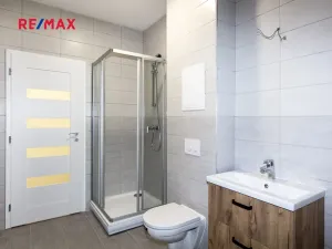 Prodej činžovního domu, Ústí nad Labem, náměstí Prokopa Velikého, 576 m2