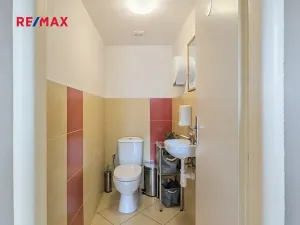 Pronájem komerční nemovitosti, Praha - Nusle, Bohuslava ze Švamberka, 68 m2