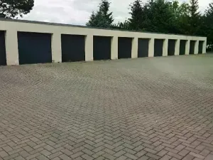 Pronájem garáže, Holešov, Bořenovská, 42 m2