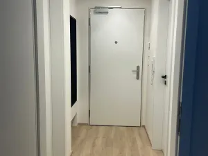 Pronájem bytu 2+kk, Praha - Hloubětín, Poděbradská, 57 m2